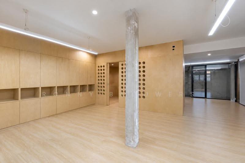 Skal Lifestyle Building Soi 31, bangkok, Sukhumvit Soi 31, Khlong Toei, Bangkok, , 135 sqm, Office Space For Rent, by Ronny Brouwers, 500595134 - DDproperty.com