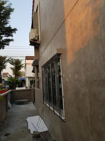 Nirvana Park Sukhumvit 77, bangkok, Sukhumvit 77, On Nut Road, Prawet, Bangkok, 3 Bedrooms, 155 sqm, Townhouse For Sale, by HOME Real Estate Service, 500595209 - DDproperty.com
