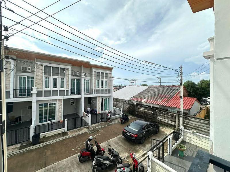 Golden Town, chon-buri, Nong Pru, Bang Lamung (Pattaya), Chon Buri (Pattaya), 4 Bedrooms, 117 sqm, Townhouse For Sale, by Regina Nuengjamnong, 500595293 - DDproperty.com