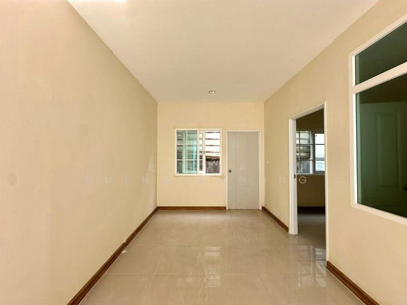 Golden Town, chon-buri, Nong Pru, Bang Lamung (Pattaya), Chon Buri (Pattaya), 4 Bedrooms, 117 sqm, Townhouse For Sale, by Regina Nuengjamnong, 500595293 - DDproperty.com