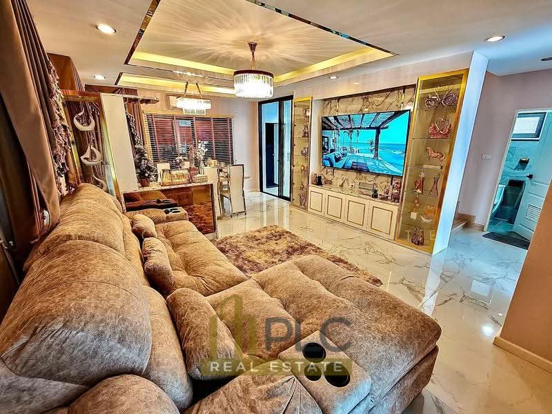 2 Storey House for Rent Takiantia 4 Bedrooms Fully Furnished, Chon Buri (Pattaya), Bang Lamung, Bang Lamung (Pattaya), Chon Buri (Pattaya), 4 Bedrooms, 170 sqm, Single Detached House For Rent, by PLC REAL ESTATE, 500595305 - DDproperty.com