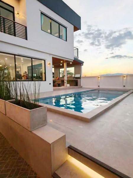 Pool Villa ให้เช่า – โซนดอยสะเก็ด | เชียงใหม่ ค่าเช่า 85,000 บาท / เดือน รหัสทรัพย์ : No.12P018, เชียงใหม่, สำราญราษฎร์, ดอยสะเก็ด, เชียงใหม่, 160 ตร.ม., บ้านเดี่ยว ให้เช่า, โดย Baandeedee Chiangmai, 500595320 - DDproperty.com