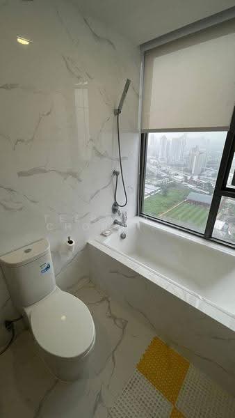 Cloud Thonglor-Phetchaburi, bangkok, 1986 New Petchaburi Road, Bang Kapi, Huai Khwang, Bangkok, 1 Bedroom, 38 sqm, Condo For Rent, by Teeranant Chonwisaikajon, 500595400 - DDproperty.com