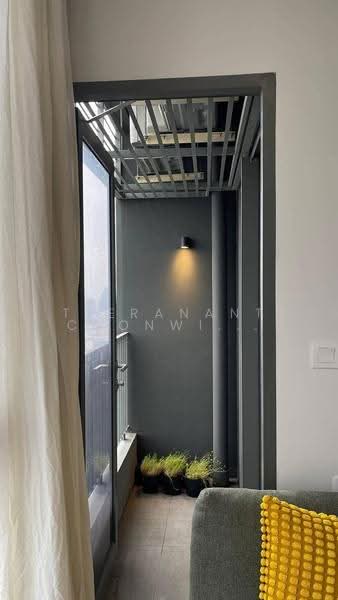 Cloud Thonglor-Phetchaburi, bangkok, 1986 New Petchaburi Road, Bang Kapi, Huai Khwang, Bangkok, 1 Bedroom, 38 sqm, Condo For Rent, by Teeranant Chonwisaikajon, 500595400 - DDproperty.com