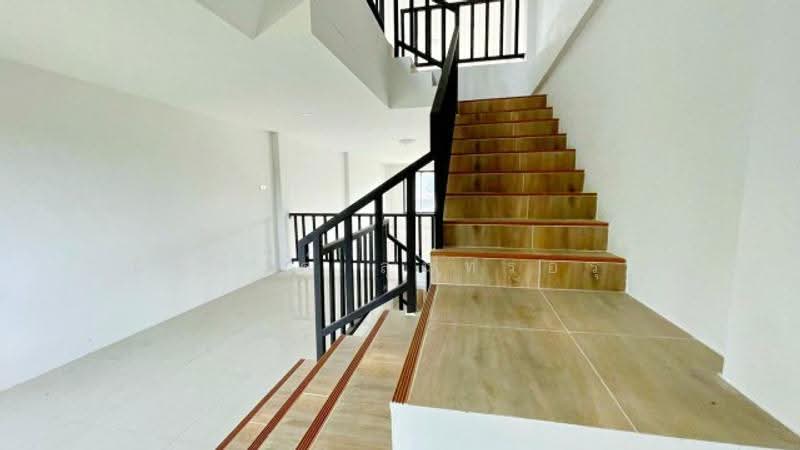 ไม่พบโครงการ, Chon Buri (Pattaya), กระทิงลาย-ปลวกเกตุ 3240, Poong, Bang Lamung (Pattaya), Chon Buri (Pattaya), , 420 sqm, Shophouse For Rent, by ณัฐพงศ์ สุนทรอรุณ, 500595404 - DDproperty.com