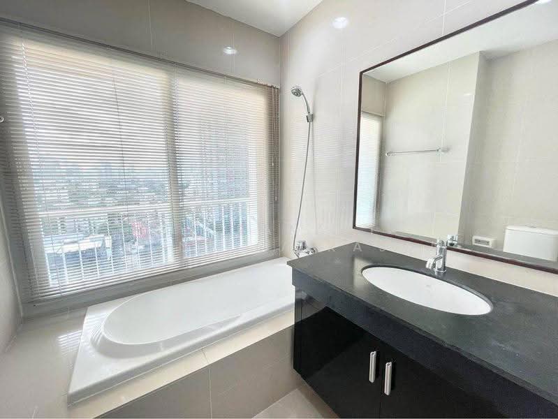 Noble Ora, bangkok, Soi Sukhumvit 55, Sukhumvit Road, Khlong Tan Nua, Watthana, Bangkok, 2 Bedrooms, 115 sqm, Condo For Rent, by Teeranant Chonwisaikajon, 500595414 - DDproperty.com