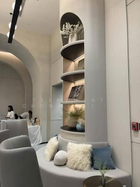 Reference Sathorn-Wongwianyai, bangkok, Krung Thonburi 2 Alley, Bang Lam Phu Lang, Khlong San, Bangkok, Studio, 27 sqm, Condo For Sale, by Teeranant Chonwisaikajon, 500595520 - DDproperty.com
