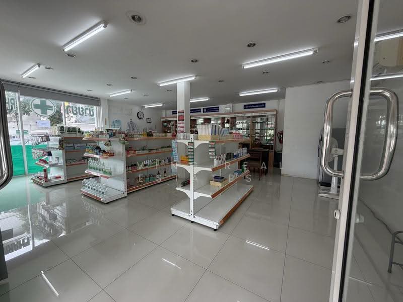 ตึกแถว สุขุมวิท 107 ใกล้ BTS แบริ่ง, samut-prakan, Samrong Nua, Muang Samut Prakarn, Samut Prakan, , 56 sqm, Shophouse For Rent, by Living Real Estates, 500595525 - DDproperty.com