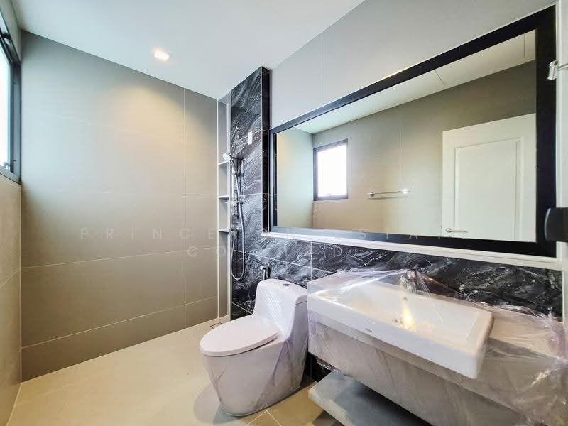 Grand Bangkok Boulevard Krungthepkritha, bangkok, Srinakarin-Romklao Road, Khlong Sam Prawet, Lat Krabang, Bangkok, 5 Bedrooms, 604 sqm, Single Detached House For Sale, by Princeton Estate Co.,Ltd., 500595672 - DDproperty.com
