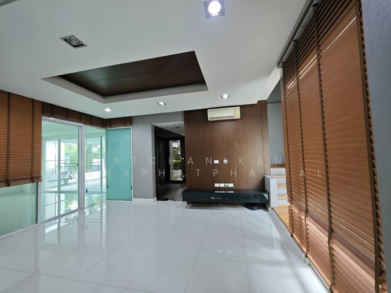 Nirvana Beyond Lite Rama 9, bangkok, Soi Krungthep Kreetha 32, Saphan Sung, Bangkok, 4 Bedrooms, 370 sqm, Single Detached House For Sale, by พัชณิกานต์ จีราพัชไพศาล, 500595694 - DDproperty.com