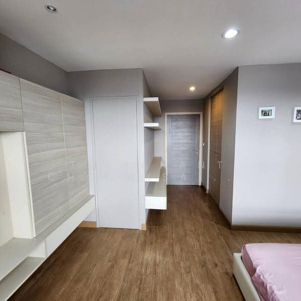 State Tower, bangkok, 1055 Silom Road, Silom, Bang Rak, Bangkok, 1 Bedroom, 68 sqm, Condo For Sale, by Teeranant Chonwisaikajon, 500595729 - DDproperty.com