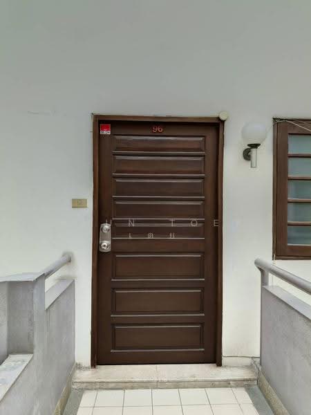 Yada Residential, bangkok, 16 Phrom Sak Alley, Khlong Tan Nua, Watthana, Bangkok, 2 Bedrooms, 151 sqm, Condo For Rent, by Khun Toey เตย, 500595769 - DDproperty.com