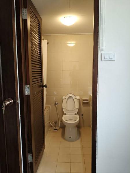Yada Residential, bangkok, 16 Phrom Sak Alley, Khlong Tan Nua, Watthana, Bangkok, 2 Bedrooms, 151 sqm, Condo For Rent, by Khun Toey เตย, 500595769 - DDproperty.com