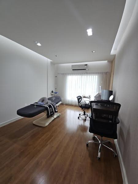 ขายโฮมออฟฟิศ 2 ชั้น พัฒนาการ 31/1 เนื้อที่ 96 ตร.ว., กรุงเทพ, พัฒนาการ, สวนหลวง, กรุงเทพ, 350 ตร.ม., กิจการ ขาย, โดย วัลภา จรูญธรรม (ตุ๊ก), 500595778 - DDproperty.com