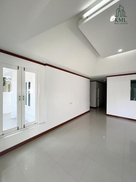 Thai Charming Home, chon-buri, Nong Pru, Bang Lamung (Pattaya), Chon Buri (Pattaya), 3 Bedrooms, 220 sqm, Single Detached House For Sale, by ดวงใจ ขะมาลา, 500595824 - DDproperty.com