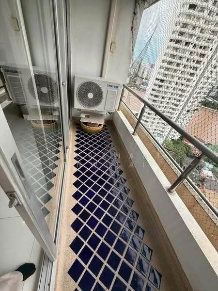 Saichol Mansion, bangkok, 1349/1-208 Charoennakorn Road, Bang Lam Phu Lang, Khlong San, Bangkok, 4 Bedrooms, 244 sqm, Condo For Rent, by Teeranant Chonwisaikajon, 500595836 - DDproperty.com