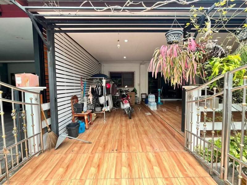 หมู่บ้านพีแลนด์ ปากพูน-อ้อมค่าย, nakhon-si-thammarat, Pak Phun, Muang Nakhon Sri Thammarat, Nakhon Si Thammarat, 3 Bedrooms, 150 sqm, Semi-Detached House (Twin House) For Sale, by The Best Property พริก, 500595858 - DDproperty.com