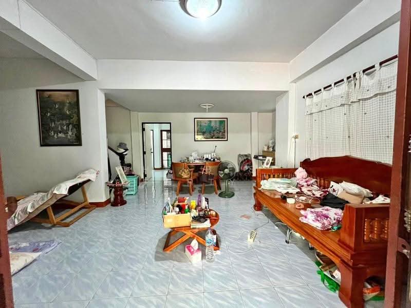 หมู่บ้านพีแลนด์ ปากพูน-อ้อมค่าย, nakhon-si-thammarat, Pak Phun, Muang Nakhon Sri Thammarat, Nakhon Si Thammarat, 3 Bedrooms, 150 sqm, Semi-Detached House (Twin House) For Sale, by The Best Property พริก, 500595858 - DDproperty.com