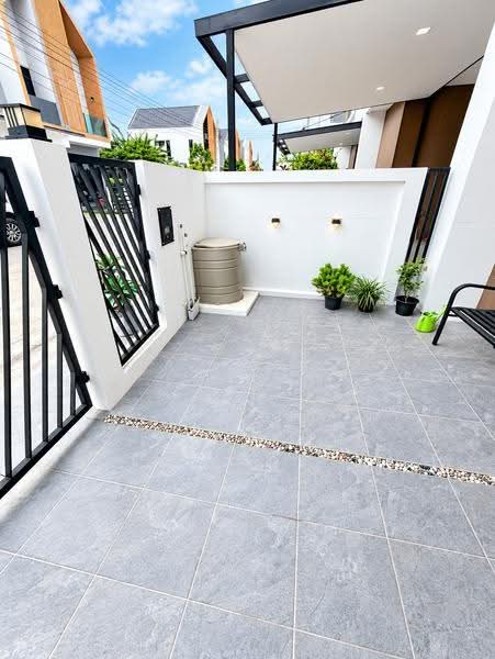 Mews Tientalay 15 : มิวส์ เทียนทะเล 15, กรุงเทพ, ซอย เทียนทะเล 15, แสมดำ, บางขุนเทียน, กรุงเทพ, 230 ตร.ม., ทาวน์เฮ้าส์ ขาย, โดย คุณทิพย์, 500595885 - DDproperty.com