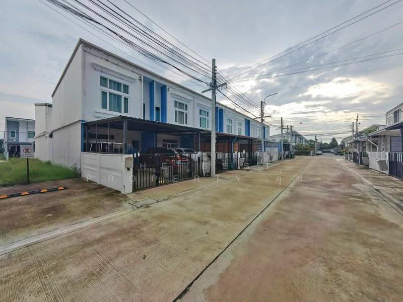 หมู่บ้านกัสโต้ เพชรเกษม-ทวีวัฒนา (Gusto Petchkasem-Taweewattana), bangkok, Thawi Watthana, Bangkok, 2 Bedrooms, 76 sqm, Townhouse For Sale, by The Best Property ตุ๋ย, 500595948 - DDproperty.com