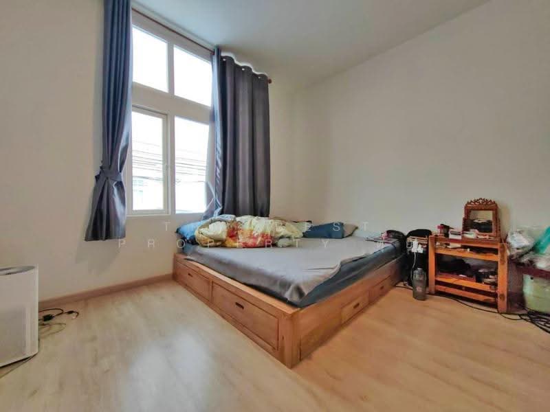 หมู่บ้านกัสโต้ เพชรเกษม-ทวีวัฒนา (Gusto Petchkasem-Taweewattana), bangkok, Thawi Watthana, Bangkok, 2 Bedrooms, 76 sqm, Townhouse For Sale, by The Best Property ตุ๋ย, 500595948 - DDproperty.com