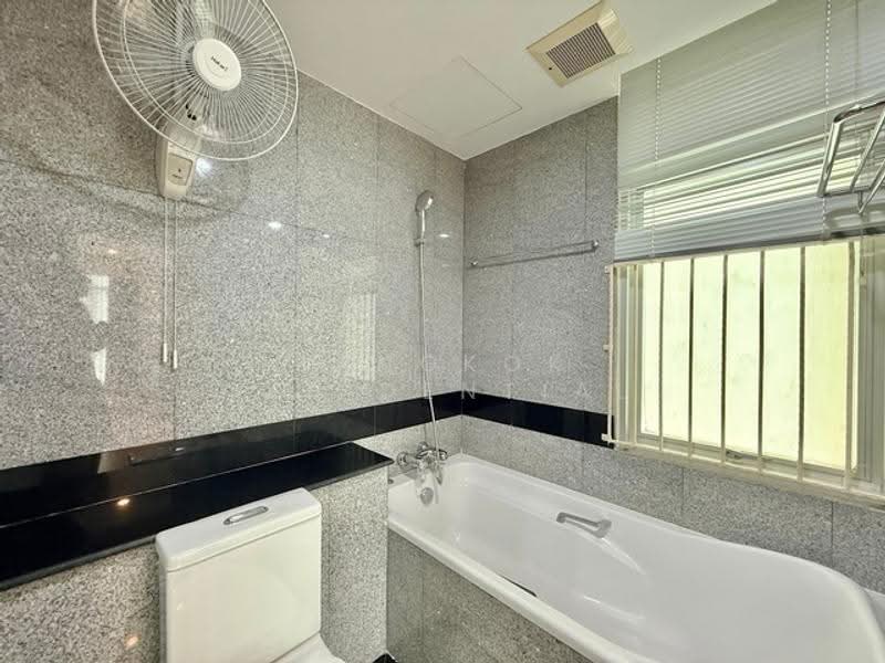 Grand Langsuan, bangkok, Soi Lang Suan ,Ploenchit Road, Lumphini, Pathum Wan, Bangkok, 3 Bedrooms, 180 sqm, Condo For Rent, by Bangkok Residential, 500595961 - DDproperty.com