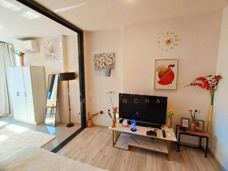 XT Huaikhwang, bangkok, 244 Ratchadaphisek Road, Huai Khwang, Bangkok, 1 Bedroom, 31 sqm, Condo For Rent, by Kawinthip Wisesdenchai, 500596010 - DDproperty.com