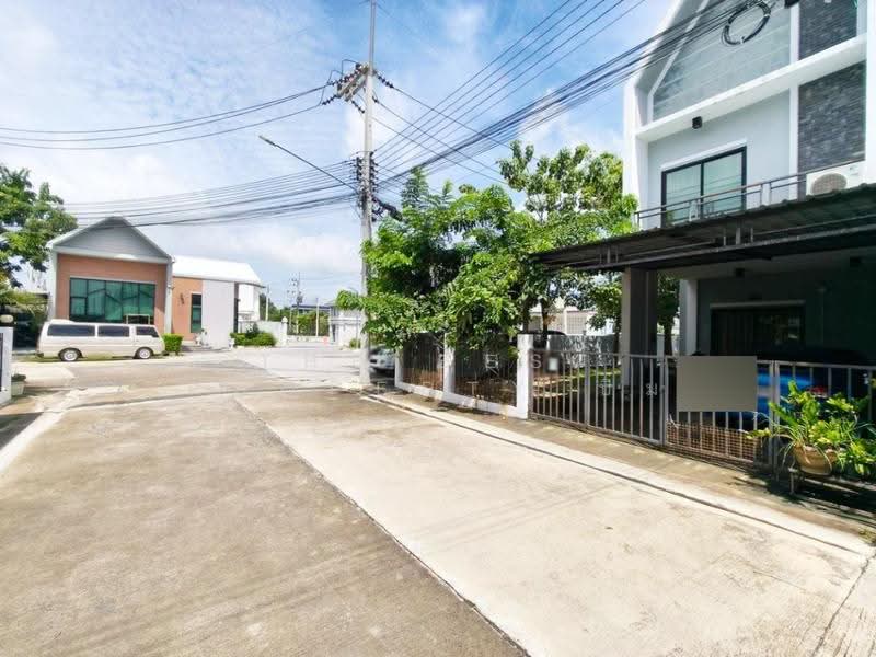 ภูสิริแกรนด์ฮิลล์ หนองไม้แดง-อมตะนคร, chon-buri, Nong Mai Daeng, Muang Chon Buri, Chon Buri (Pattaya), 3 Bedrooms, 124 sqm, Townhouse For Sale, by The Best Property ปิ๋ม, 500596112 - DDproperty.com