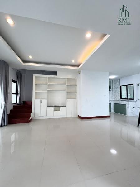 Patta Town, chon-buri, Nong Pru, Bang Lamung (Pattaya), Chon Buri (Pattaya), 2 Bedrooms, 120 sqm, Townhouse For Sale, by ดวงใจ ขะมาลา, 500596139 - DDproperty.com
