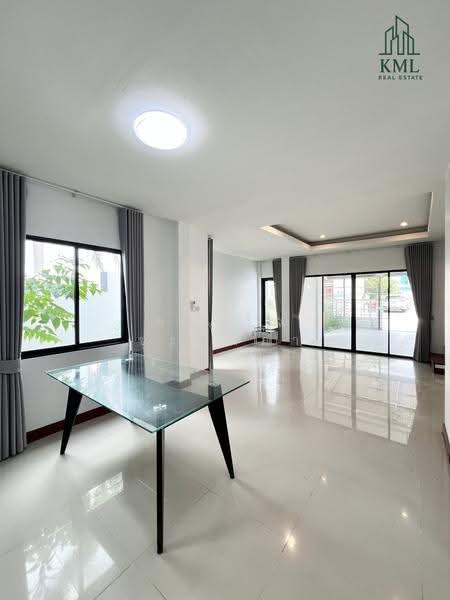 Patta Town, chon-buri, Nong Pru, Bang Lamung (Pattaya), Chon Buri (Pattaya), 2 Bedrooms, 120 sqm, Townhouse For Sale, by ดวงใจ ขะมาลา, 500596139 - DDproperty.com