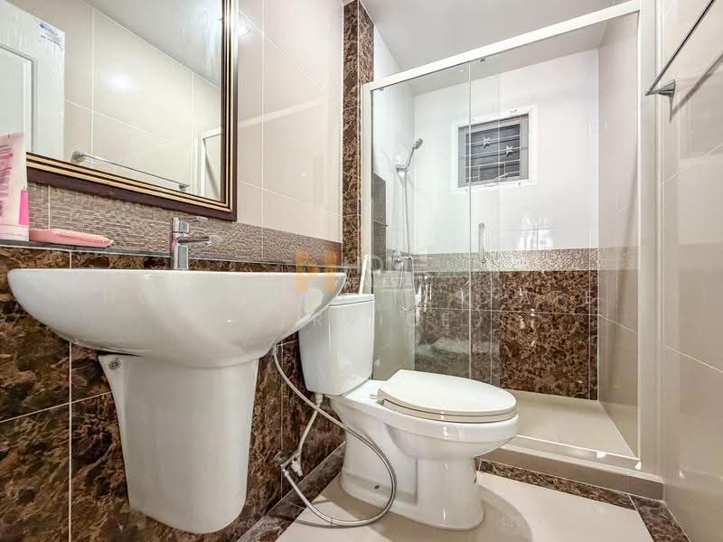 Golden Neo Bangkhae : โกลเด้น นีโอ บางแค, กรุงเทพ, 345 005/1 ซอยกาญจนาภิเษก, หลักสอง, บางแค, กรุงเทพ, 136 ตร.ม., ทาวน์เฮ้าส์ ขาย, โดย HOME Real Estate Service, 500596167 - DDproperty.com