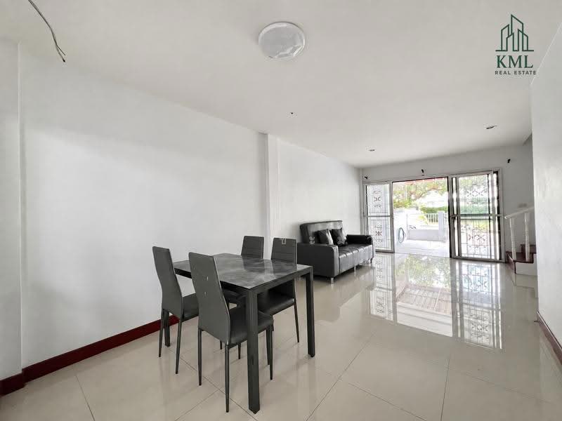 Patta Town, chon-buri, Nong Pru, Bang Lamung (Pattaya), Chon Buri (Pattaya), 3 Bedrooms, 120 sqm, Townhouse For Sale, by ดวงใจ ขะมาลา, 500596185 - DDproperty.com
