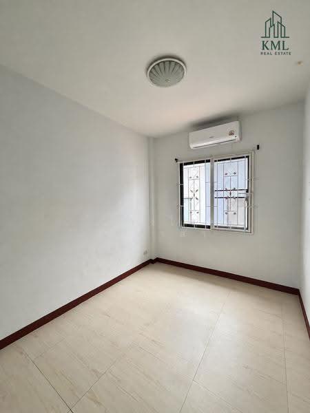 Patta Town, chon-buri, Nong Pru, Bang Lamung (Pattaya), Chon Buri (Pattaya), 3 Bedrooms, 120 sqm, Townhouse For Sale, by ดวงใจ ขะมาลา, 500596185 - DDproperty.com