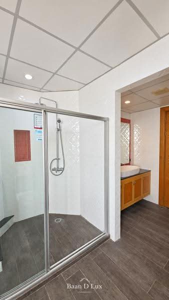 Watermark Chaophraya, bangkok, Soi Charoennakorn 39-41, Charoennakorn Road, Bang Lam Phu Lang, Khlong San, Bangkok, 3 Bedrooms, 243 sqm, Condo For Sale, by ภัทรพล ศรีกัลยาณบุตร, 500596270 - DDproperty.com