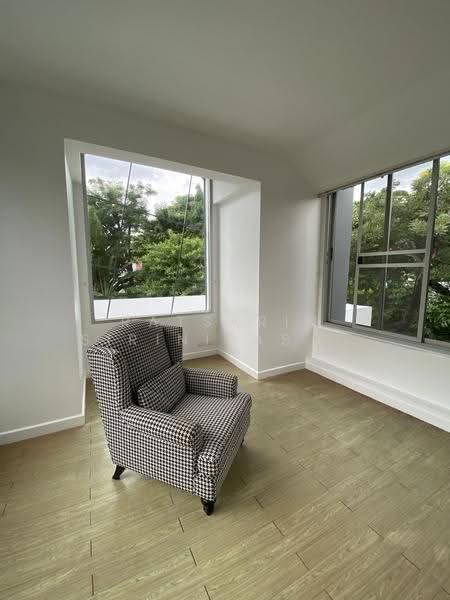 House for rent, bangkok, Bang Kapi, Huai Khwang, Bangkok, 3 Bedrooms, 558 sqm, Single Detached House For Rent, by Ratsarin Sirinipaspong, 500596283 - DDproperty.com