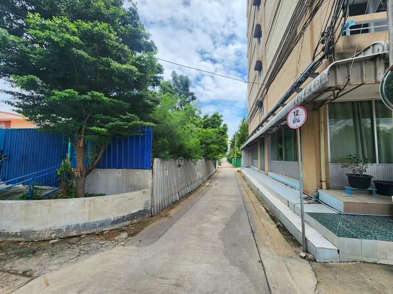 ขายที่ดินพร้อมบ้านเดี่ยวชั้นเดียว ซอยงามวงศ์วาน 18 แยก 10 (จุฬาเกษม 16/4) ขนาด 260.8 ตร.ว., nonthaburi, Bang Khen, Muang Nonthaburi, Nonthaburi, Studio, 220 sqm, Single Detached House For Sale, by วุฒิชัย พานิชย์ไพศาลกูล, 500596350 - DDproperty.com