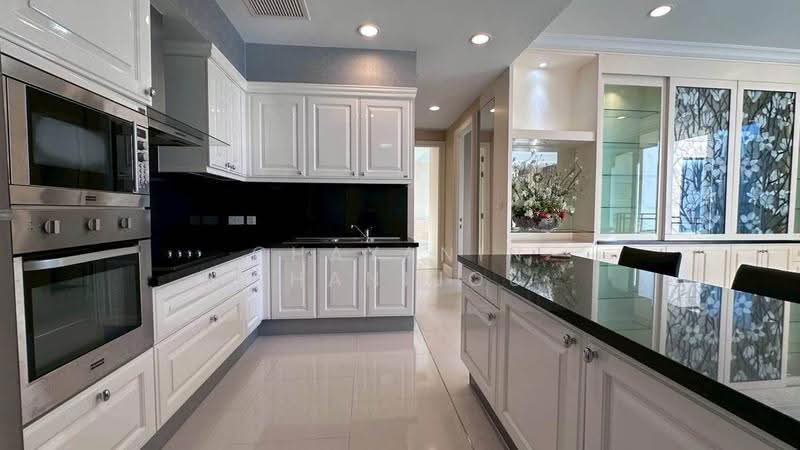 Royce Private Residences : รอย์ช ไพรเวท เรสซิเดนซ์ส, กรุงเทพ, 61 ซอยสุขุมวิท 31, คลองเตยเหนือ, วัฒนา, กรุงเทพ, 145 ตร.ม., คอนโด ให้เช่า, โดย Chayanin Khanijou, 500596365 - DDproperty.com
