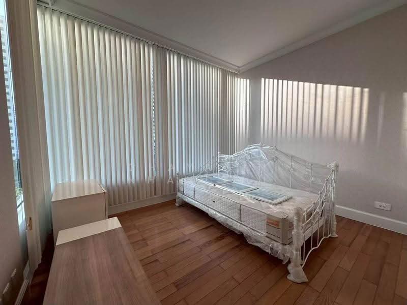 Royce Private Residences, bangkok, 61 Soi Sukhumvit 31, Khlongtoei Nua, Watthana, Bangkok, 3 Bedrooms, 145 sqm, Condo For Rent, by Chayanin Khanijou, 500596365 - DDproperty.com