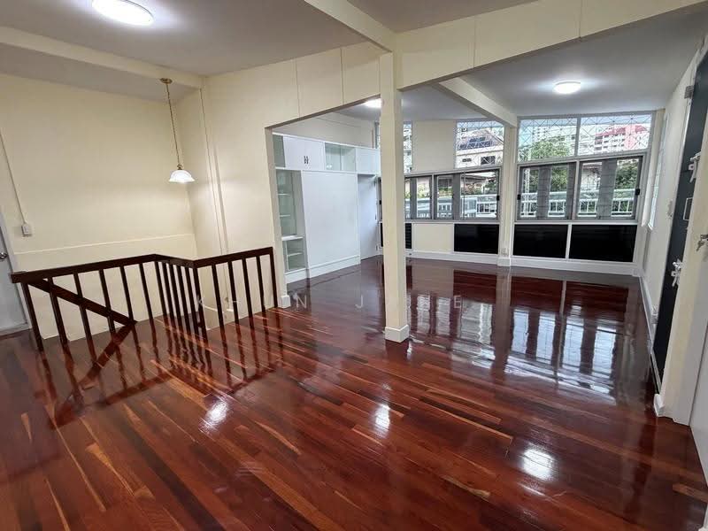 Renovated 2-Story Detached House with Large Garden for Rent — Central Vibhavadi (SPSJP704), bangkok, วิภาวดีรังสิต 44, Lat Yao, Chatuchak, Bangkok, 5 Bedrooms, 550 sqm, Single Detached House For Rent, by Khun Jane, 500596372 - DDproperty.com