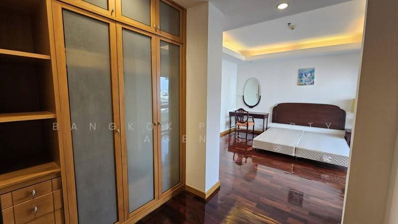 Esmeralda Apartments : เอสเมอรัลด้า อพาร์ทเม้นท์, กรุงเทพ, ซอยงามดูพลี ถนนพระราม 4, ทุ่งมหาเมฆ, สาทร, กรุงเทพ, 200 ตร.ม., คอนโด ให้เช่า, โดย BANGKOK PROPERTY AGENTS, 500596417 - DDproperty.com