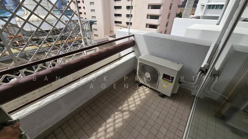 Esmeralda Apartments, bangkok, Soi Ngamduphli, Rama 4 Road, Thung Maha Mek, Sathon, Bangkok, 3 Bedrooms, 200 sqm, Condo For Rent, by BANGKOK PROPERTY AGENTS, 500596417 - DDproperty.com