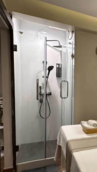 4-Storey Business Takeover – Siam Square | BTS Siam, Bangkok, Pathum Wan, Bangkok, , 240 sqm, Shophouse For Rent, by Pudis Chitrungsakorn, 500596429 - DDproperty.com