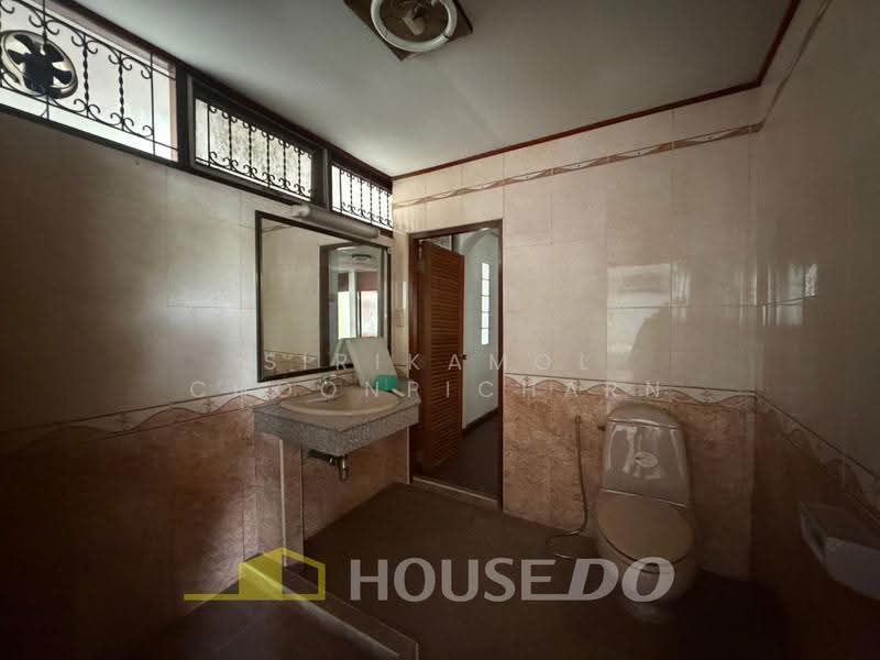 บ้านเดี่ยวสุขุมวิท 40-42 - Single House, Sukhumvit 40-42, กรุงเทพ, พระโขนง, คลองเตย, กรุงเทพ, 400 ตร.ม., บ้านเดี่ยว ขาย, โดย Sirikamol Choonpicharn, 500596440 - DDproperty.com
