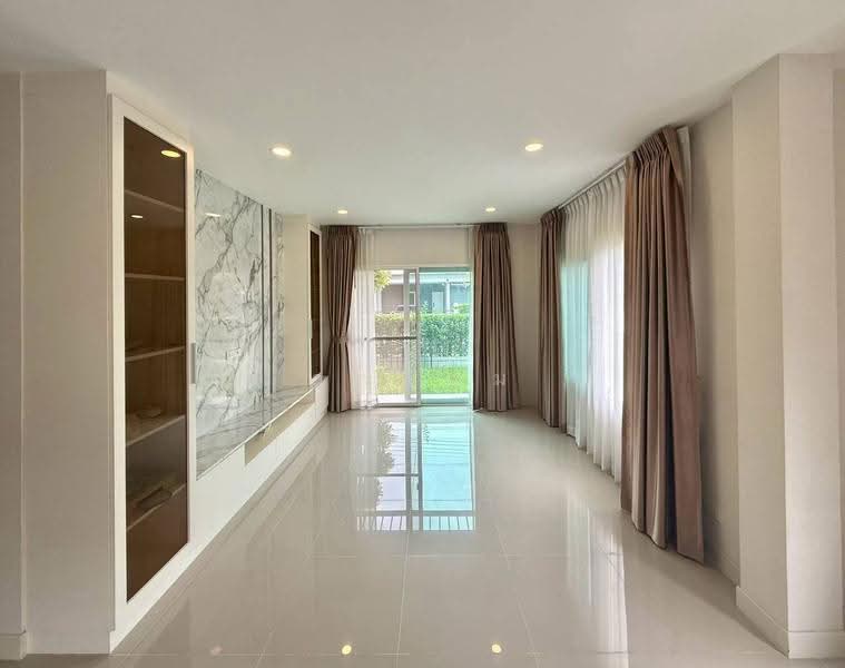 Centro Bangna-Wongwean, bangkok, Kanchanaphisek Road, Dok Mai, Prawet, Bangkok, 4 Bedrooms, 225 sqm, Single Detached House For Sale, by คุณแอม, 500596443 - DDproperty.com