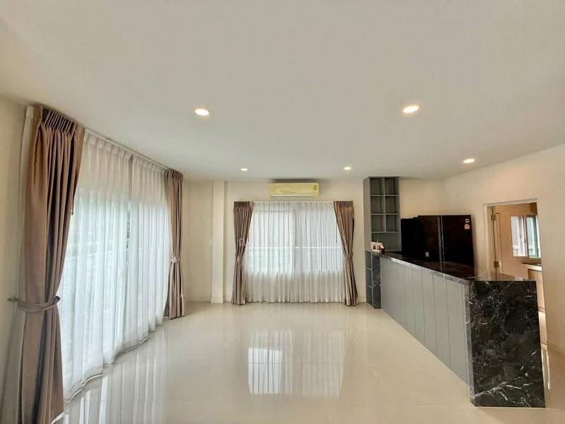 Centro Bangna-Wongwean, bangkok, Kanchanaphisek Road, Dok Mai, Prawet, Bangkok, 4 Bedrooms, 225 sqm, Single Detached House For Sale, by คุณแอม, 500596443 - DDproperty.com