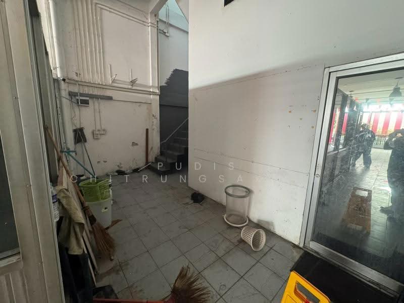 3-Unit Connected Shophouse for Rent – Banthat Thong | Rong Mueang, bangkok, Rong Muang, Pathum Wan, Bangkok, , 330 sqm, Shophouse For Rent, by Pudis Chitrungsakorn, 500596452 - DDproperty.com
