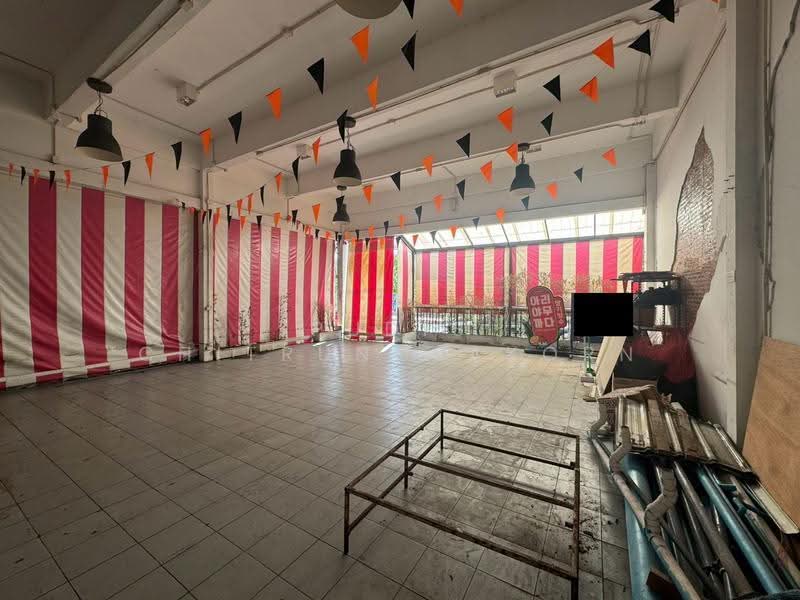 3-Unit Connected Shophouse for Rent – Banthat Thong | Rong Mueang, bangkok, Rong Muang, Pathum Wan, Bangkok, , 330 sqm, Shophouse For Rent, by Pudis Chitrungsakorn, 500596452 - DDproperty.com
