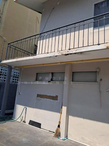 2-Storey Detached House for Rent – BTS National Stadium | MBK | Siam, bangkok, Wang Mai, Pathum Wan, Bangkok, , 350 sqm, Shophouse For Rent, by Pudis Chitrungsakorn, 500596472 - DDproperty.com