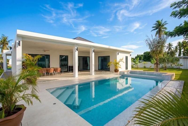 Huahin 70, Prachuap Khiri Khan, Prachuap Khiri Khan, Hin Lek Fai, Hua Hin, Prachuap Khiri Khan, 3 Bedrooms, 384 sqm, Villa For Sale, by Wanwisa Scopetta, 500596490 - DDproperty.com