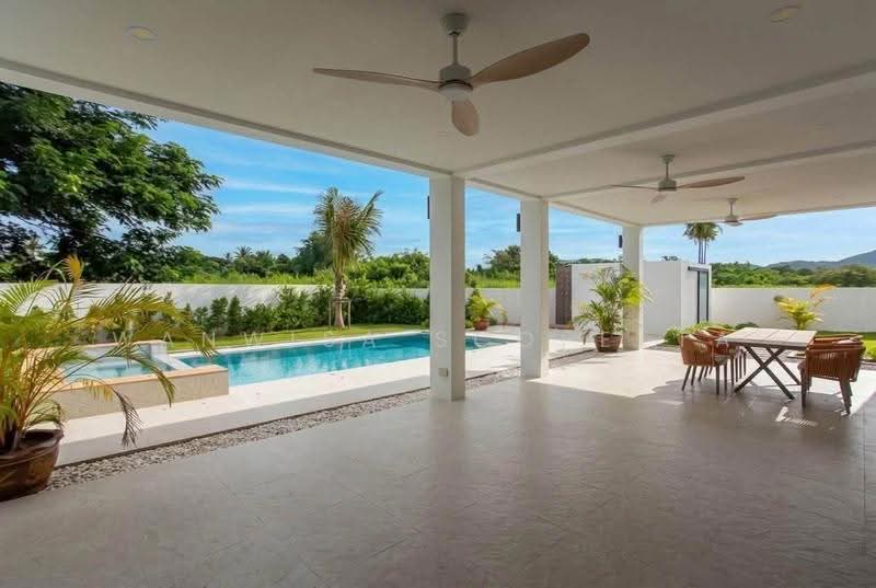 Huahin 70, Prachuap Khiri Khan, Prachuap Khiri Khan, Hin Lek Fai, Hua Hin, Prachuap Khiri Khan, 3 Bedrooms, 384 sqm, Villa For Sale, by Wanwisa Scopetta, 500596490 - DDproperty.com